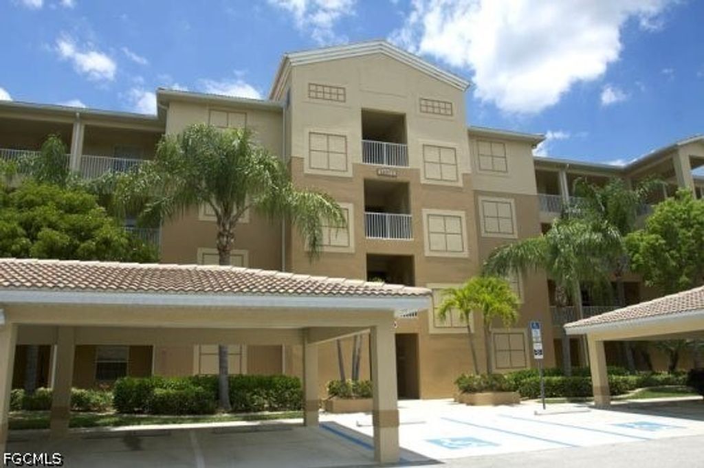 14571 Legends Blvd N 103, Fort Myers