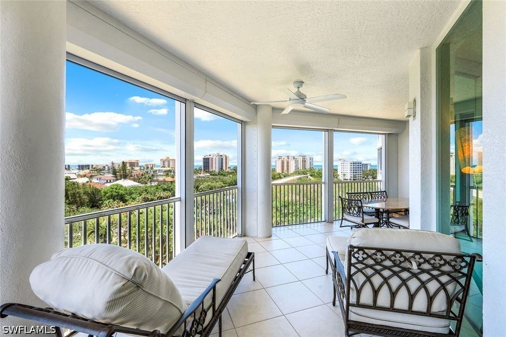 300 Dunes Blvd 602, Naples
