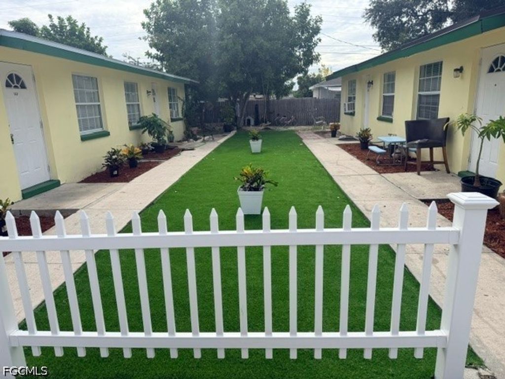 5631 10th Ave, Fort Myers