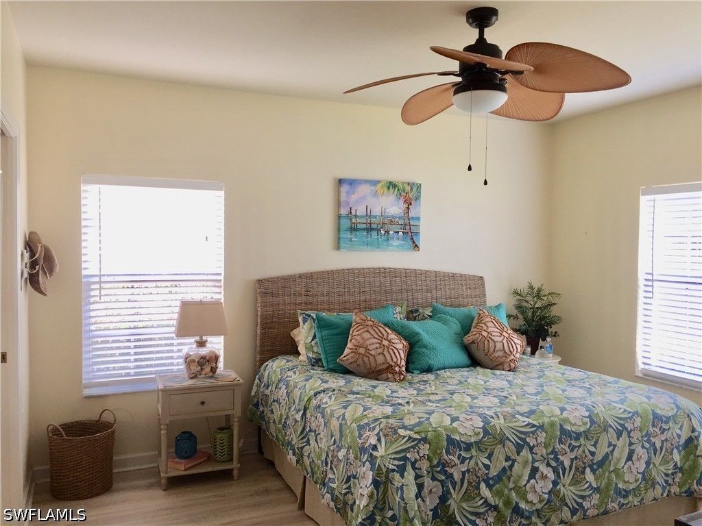 3017 Driftwood Way 3001, Naples