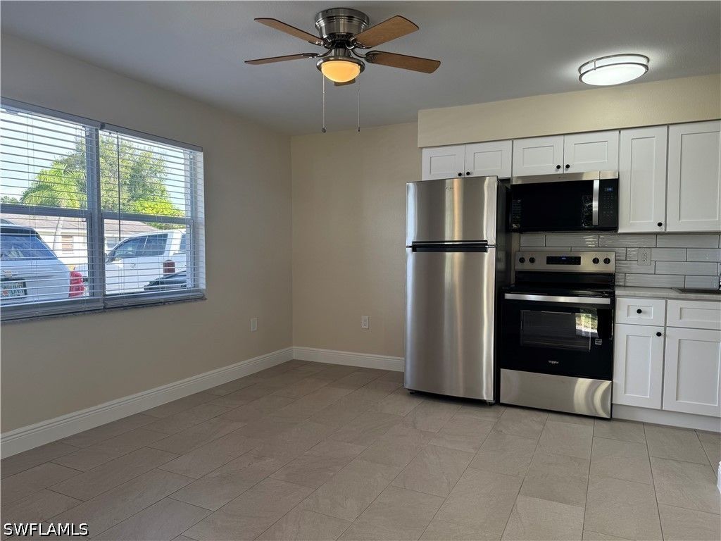 13301 1st St 4, Fort Myers