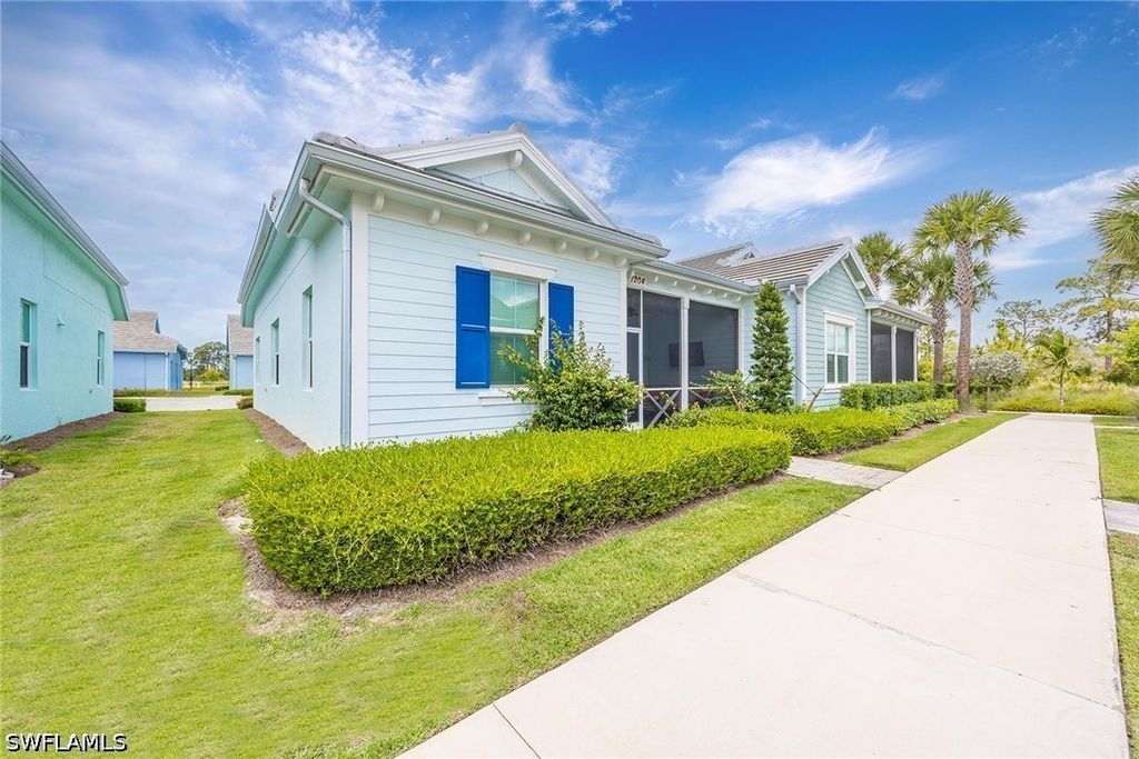 7204 Cayo Coco Ln, Naples