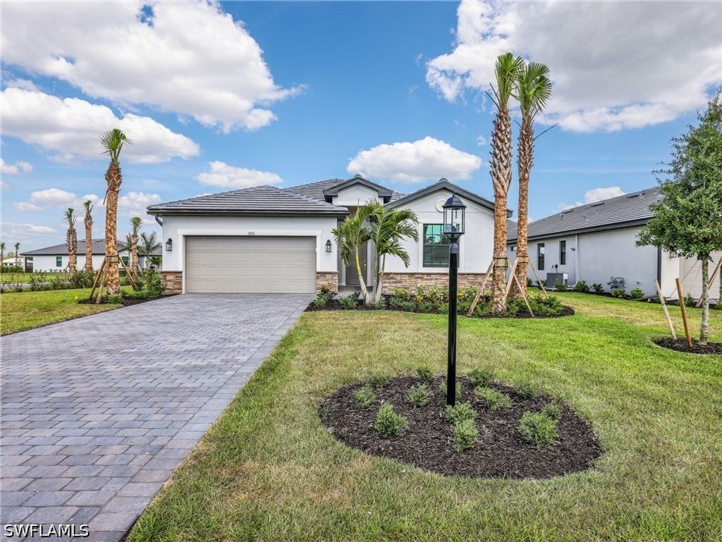 21110 Verawood Loop, Estero