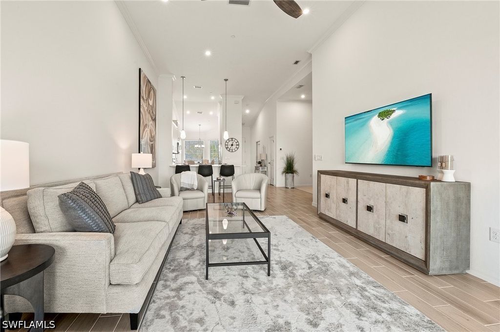 11801 Venetian Lagoon Dr 203, Fort Myers