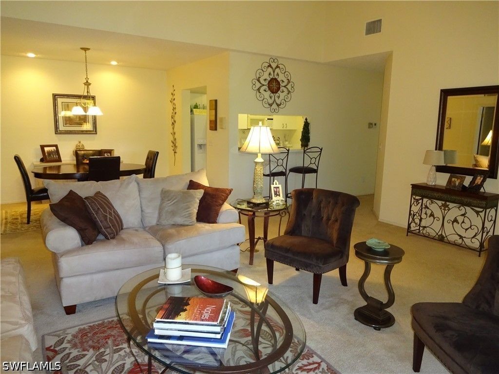 104 Siena Way 1407, Naples