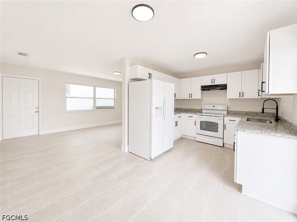 5424 9th Ave, Fort Myers