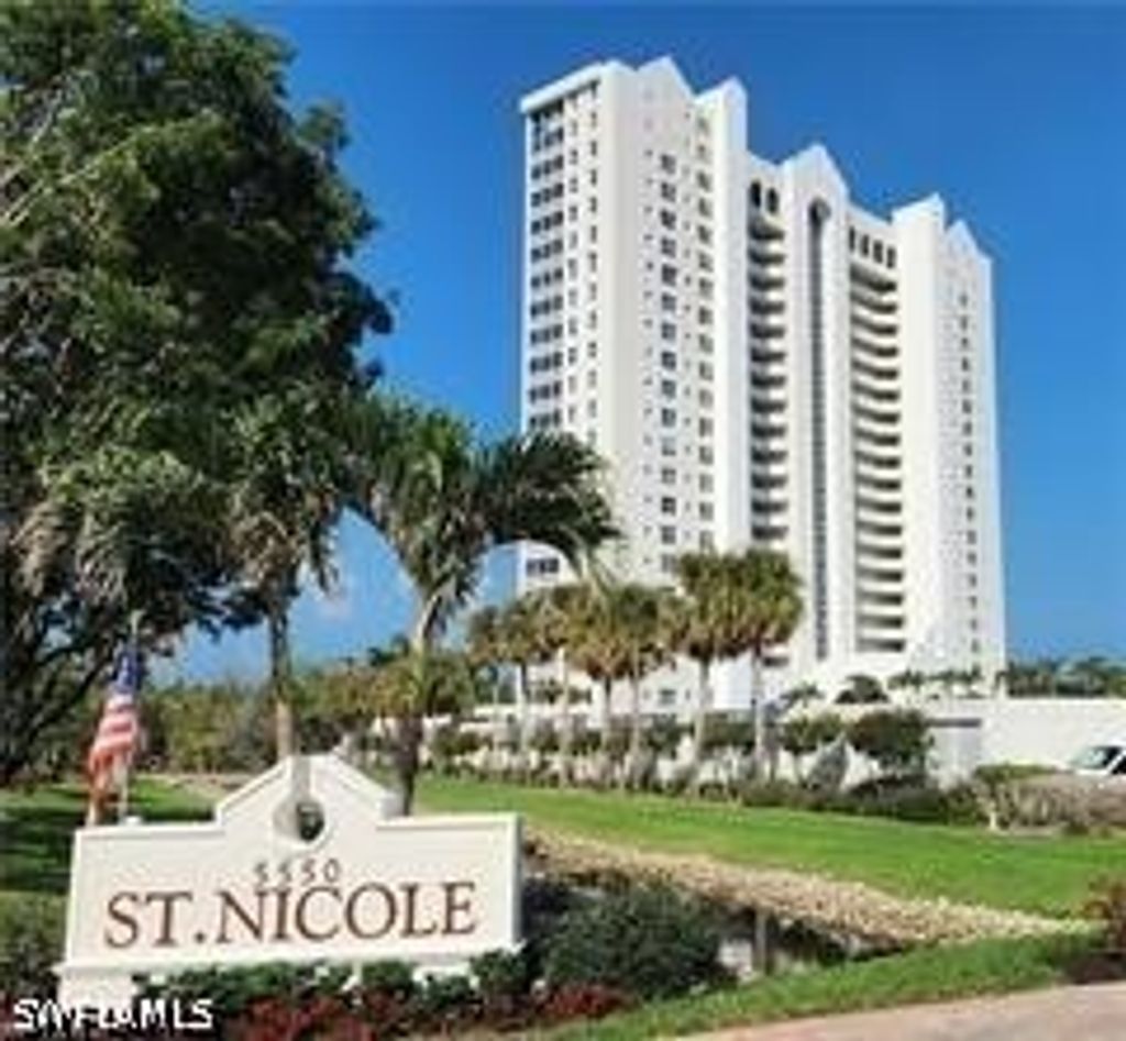 5550 Heron Point Dr 503, Naples