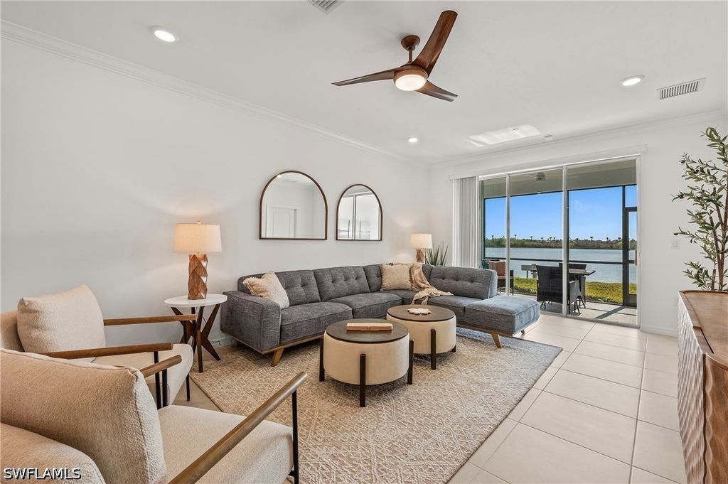 11751 Venetian Lagoon Dr 104, Fort Myers