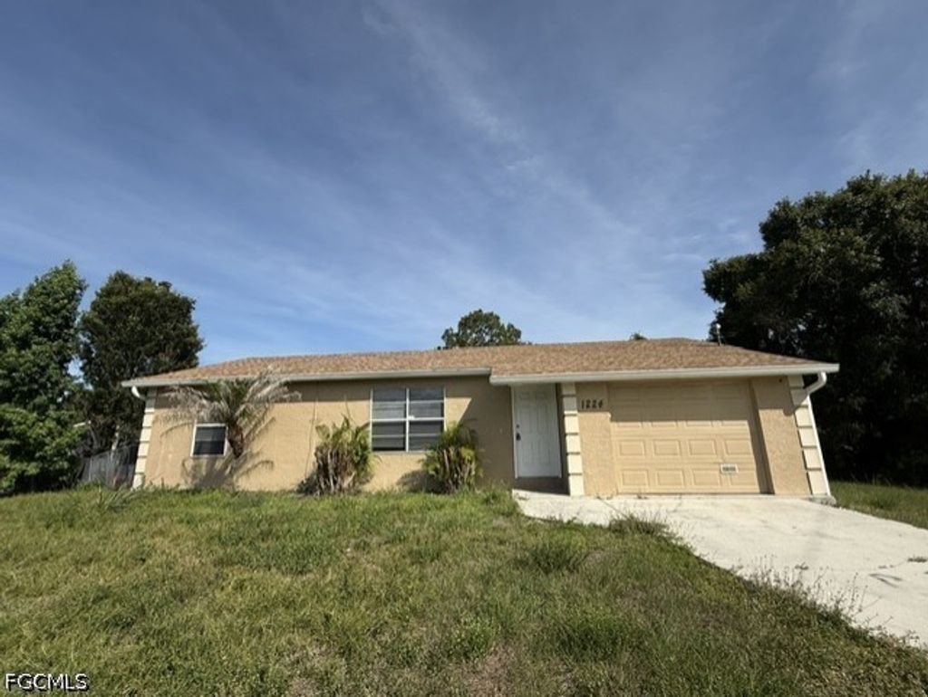 1224 Hamilton Ave, Lehigh Acres