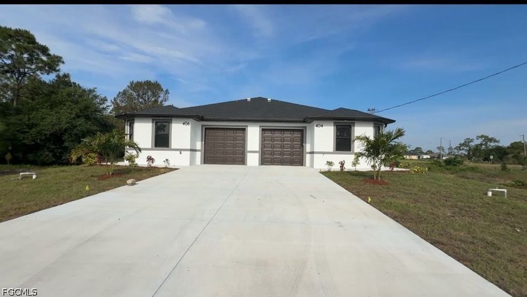404-406 Chalet Ave S, Lehigh Acres