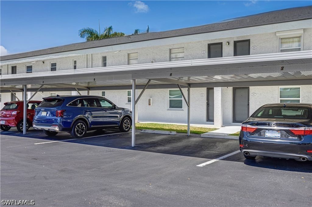 4126 Belair Ln B-10, NAPLES