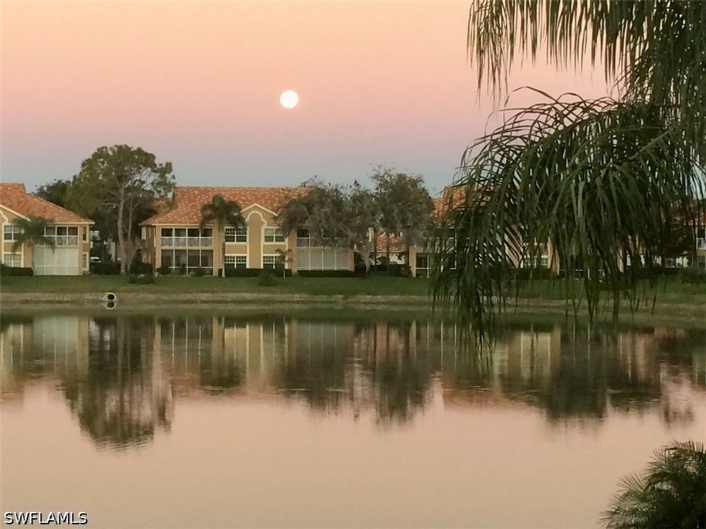 13260 Sherburne Cir 2704, Bonita Springs