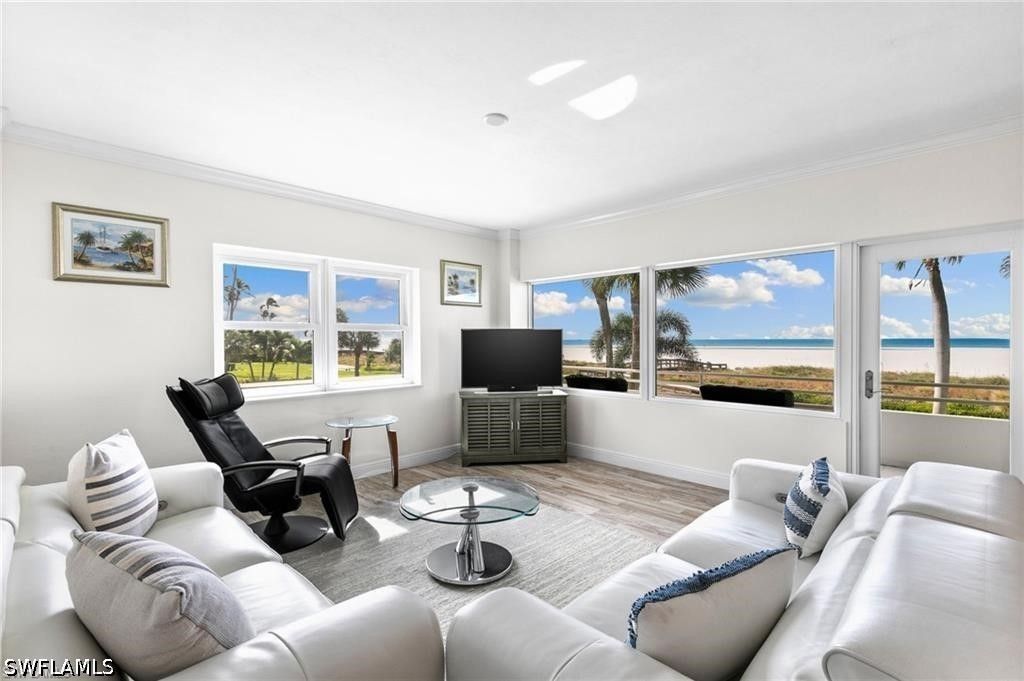 240 Seaview Ct 211, Marco Island
