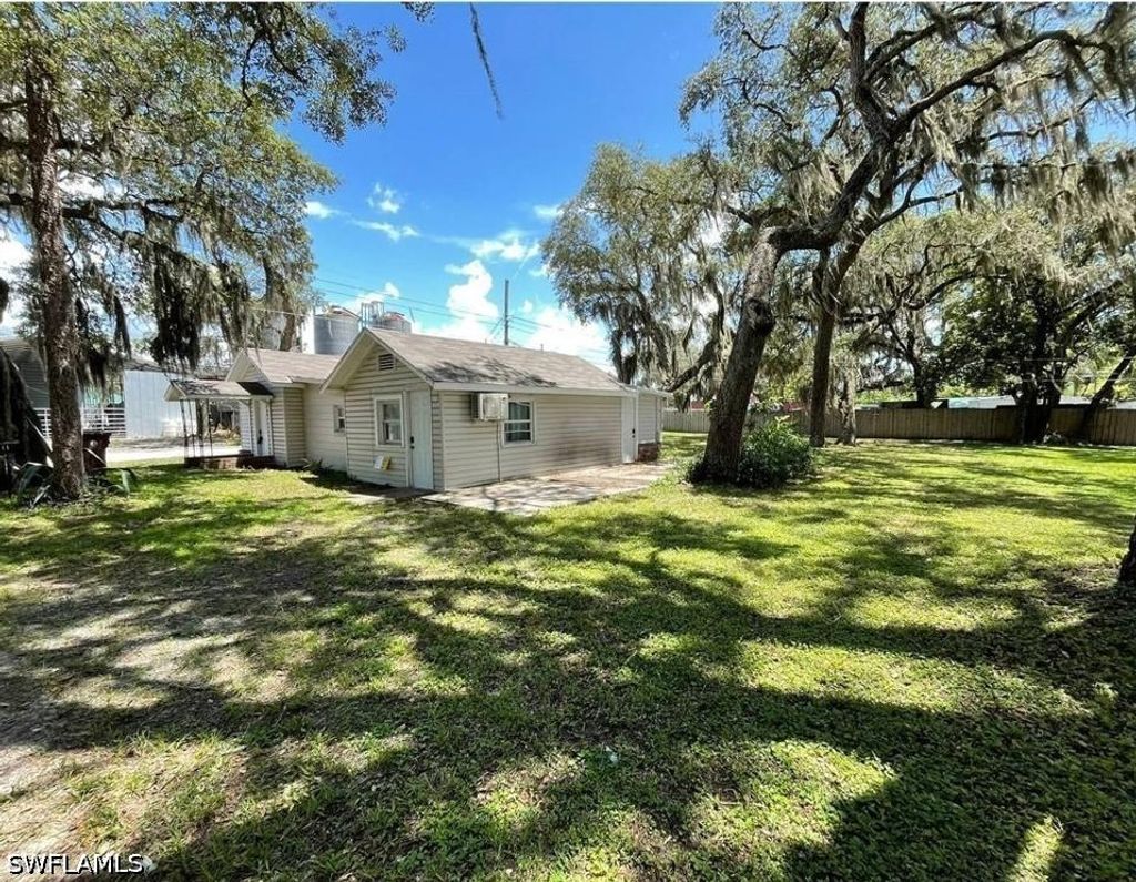 111 Palmetto Ln W, Polk City
