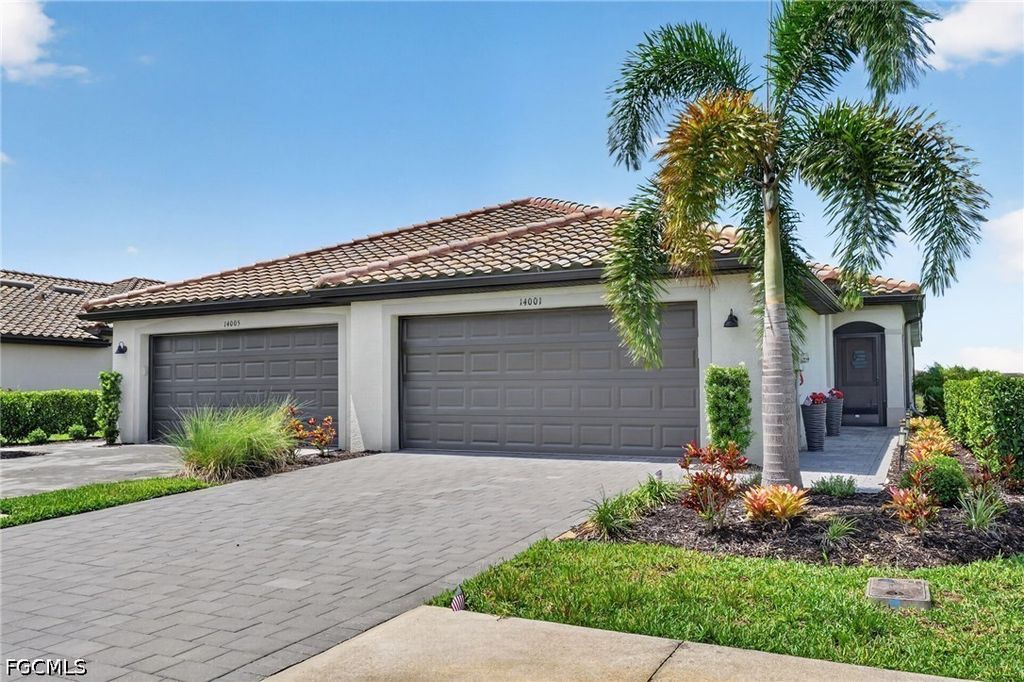 14001 Hunter Oak Dr, Fort Myers