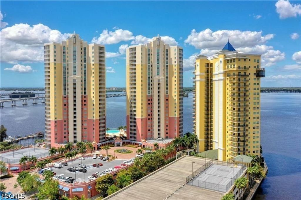 2797 1st St 2202, Fort Myers