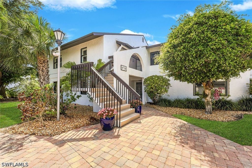 4300 Belair Ln 12, Naples