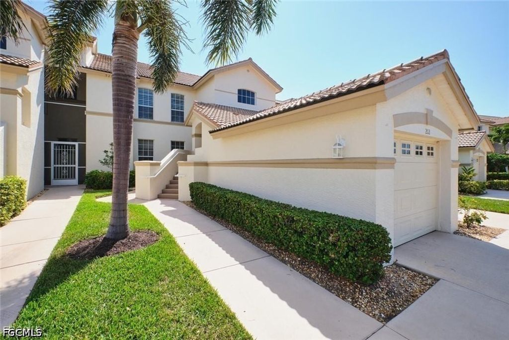 9250 Bayberry Bend 202, Fort Myers