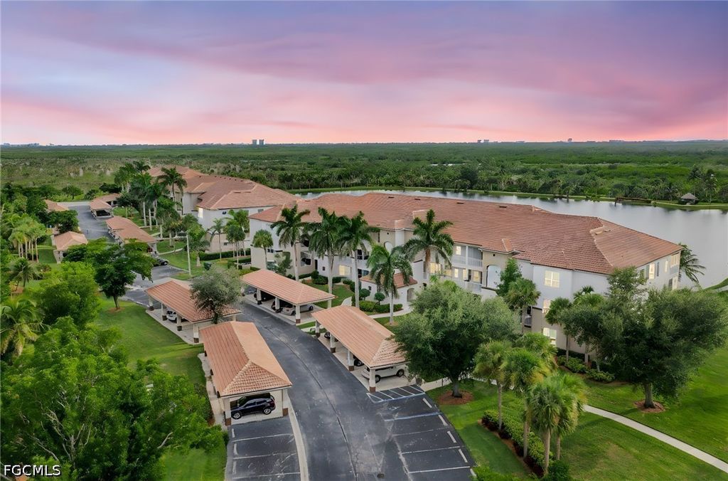 17100 Bridgestone Ct 303, Fort Myers