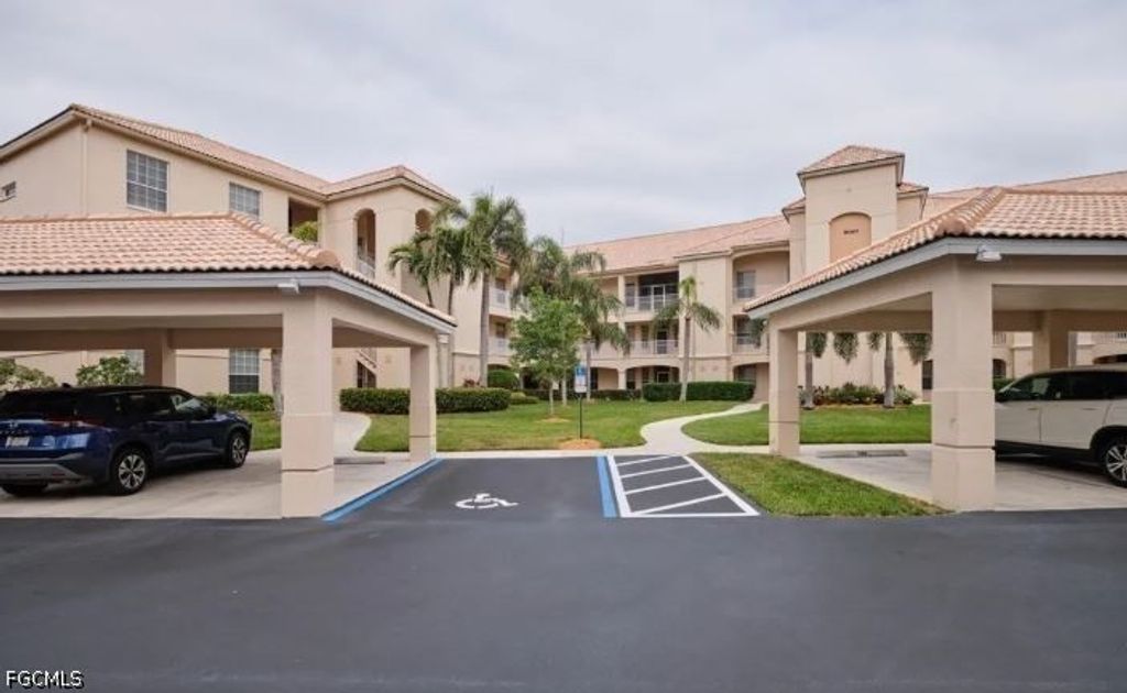 9140 Southmont Cv 102, Fort Myers