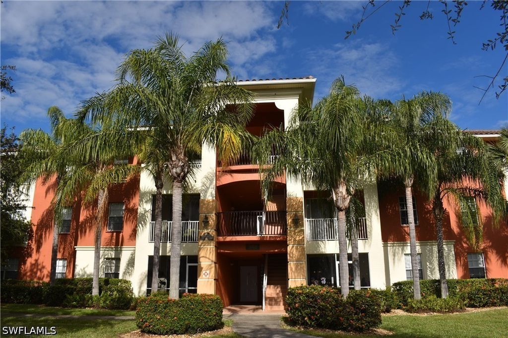 3968 Pomodoro Cir 202, Cape Coral