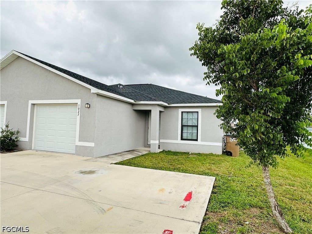 1027 Andalusia Blvd, Cape Coral