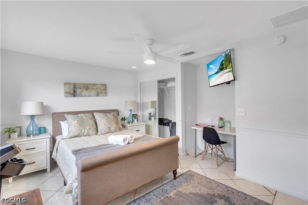 4353 Country Club Blvd C, Cape Coral