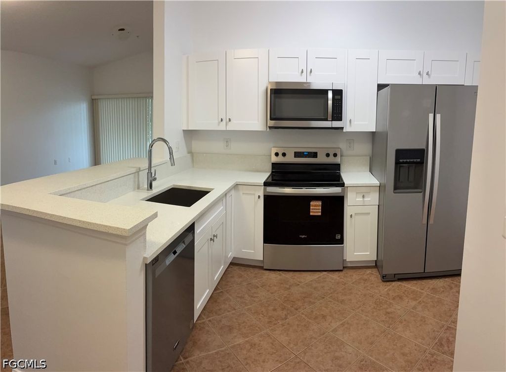 15401 Bellamar Cir 621, Fort Myers