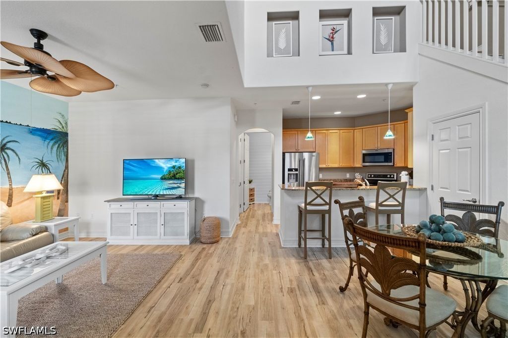 9111 Capistrano St S 8303, Naples