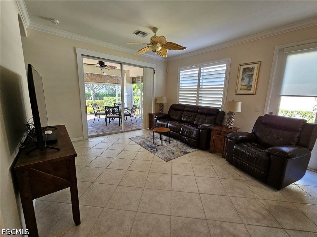 10518 Avila Cir, Fort Myers
