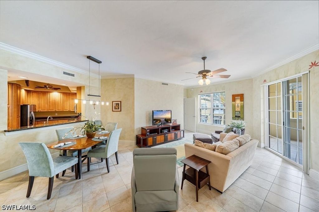 5068 Annunciation Cir 4210, Immokalee