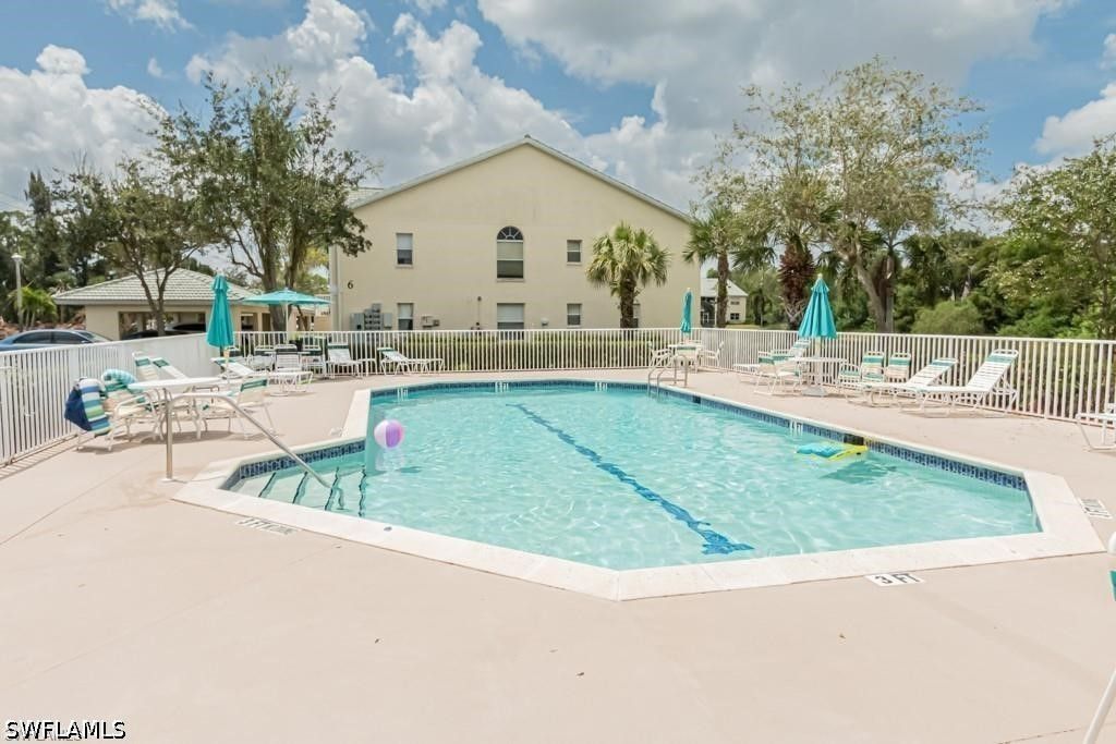 4985 Sandra Bay Dr 201, Naples