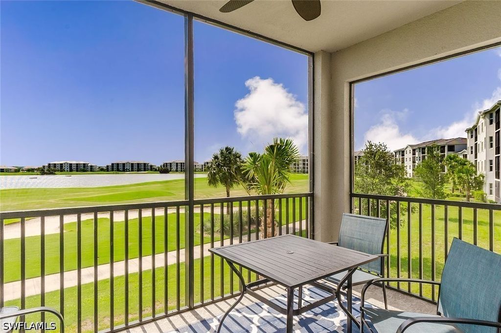 5749 Double Eagle Cir 4526, Ave Maria