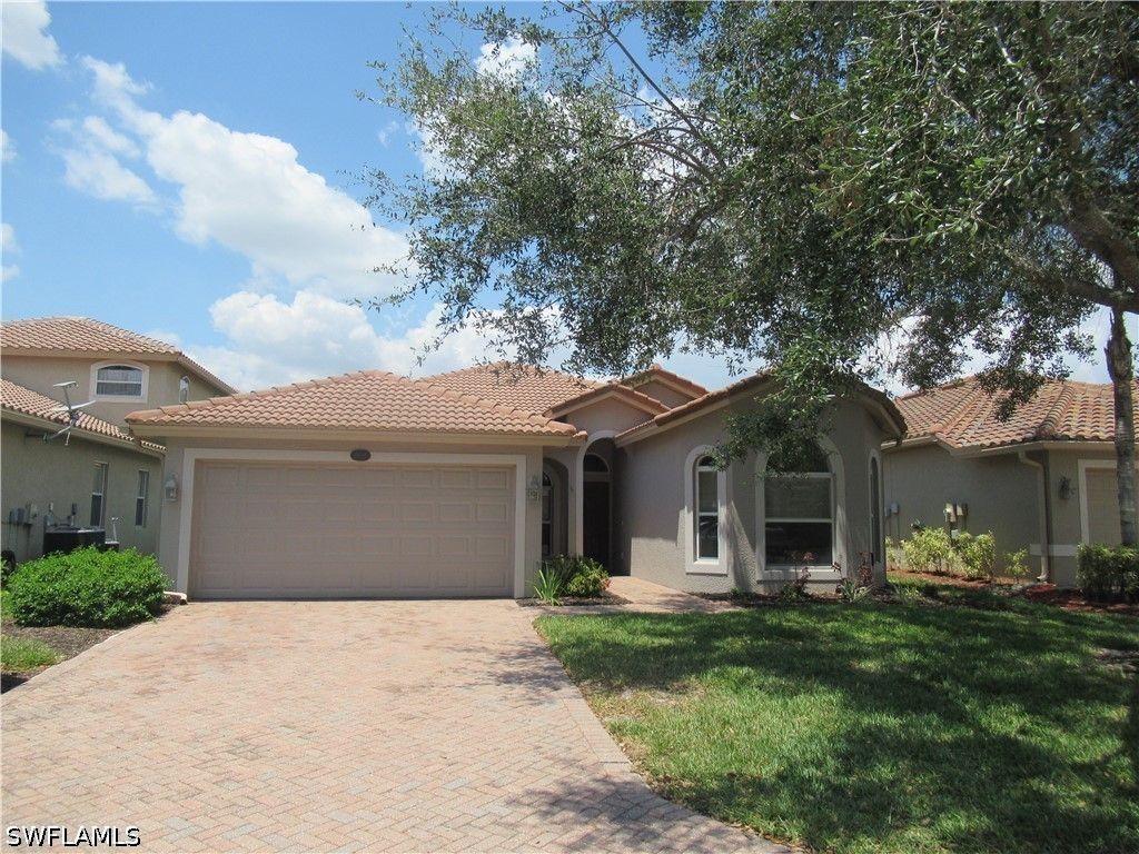 13696 Troia Dr, Estero