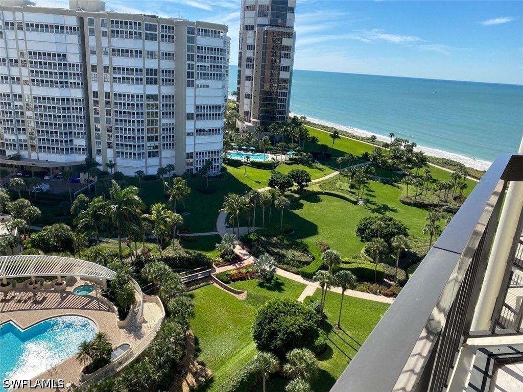 4551 Gulf Shore Blvd N 1606, NAPLES