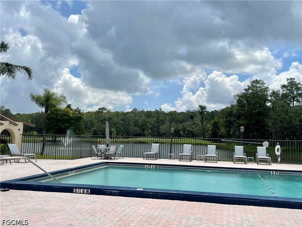 13076 Cross Creek Ct 408, Fort Myers
