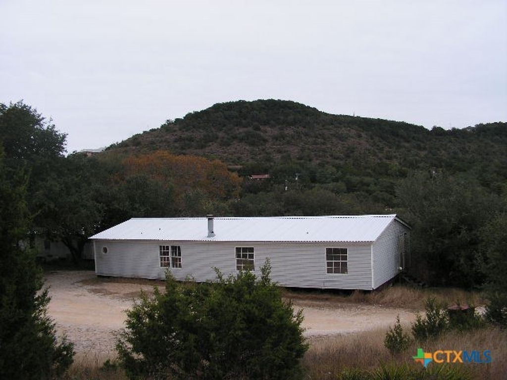 156 Sonnyland Drive, Canyon Lake