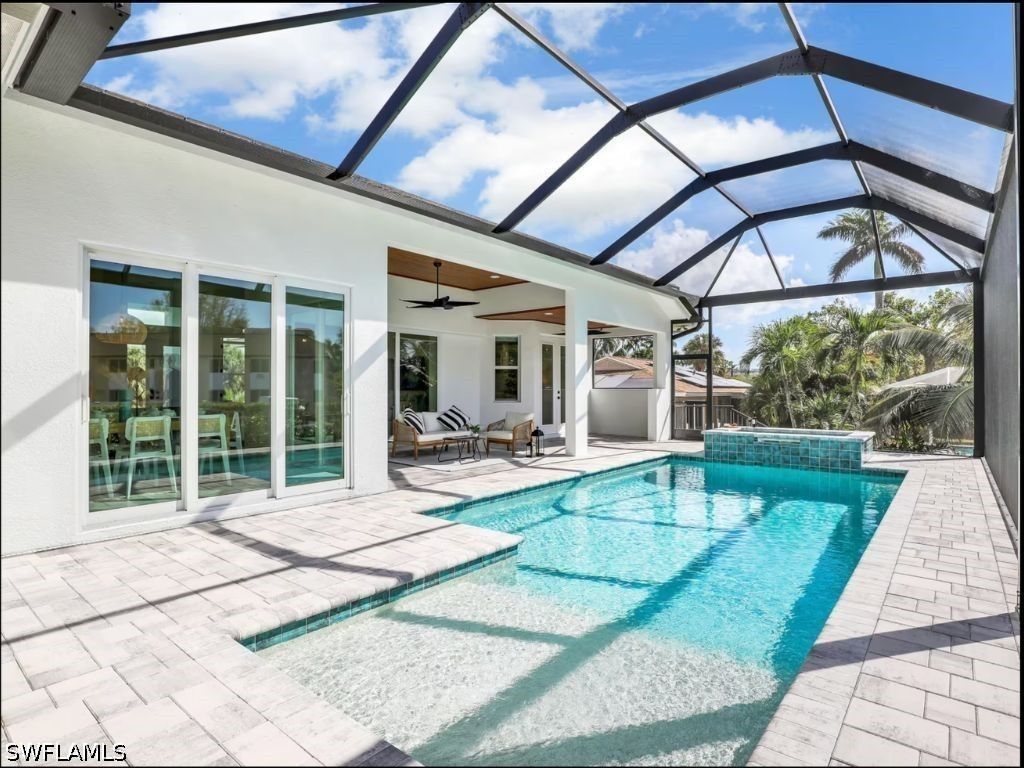 138 Greenbrier St, Marco Island
