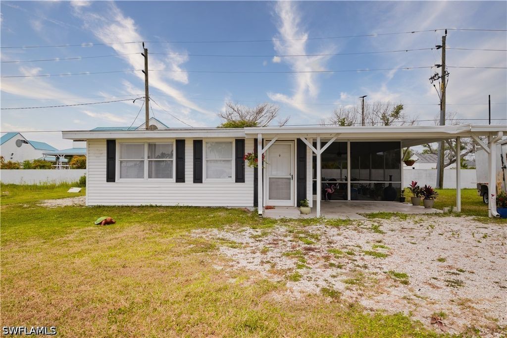 16820 Banyon, Fort Myers