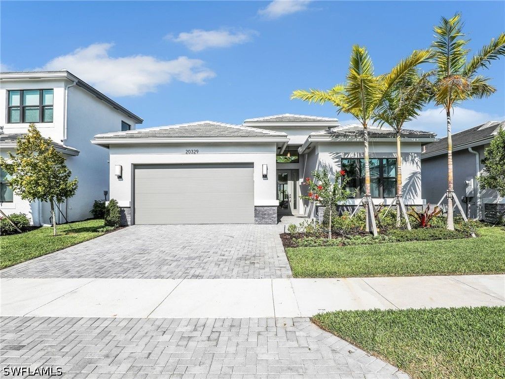 20329 Fair Oak Ln, Estero