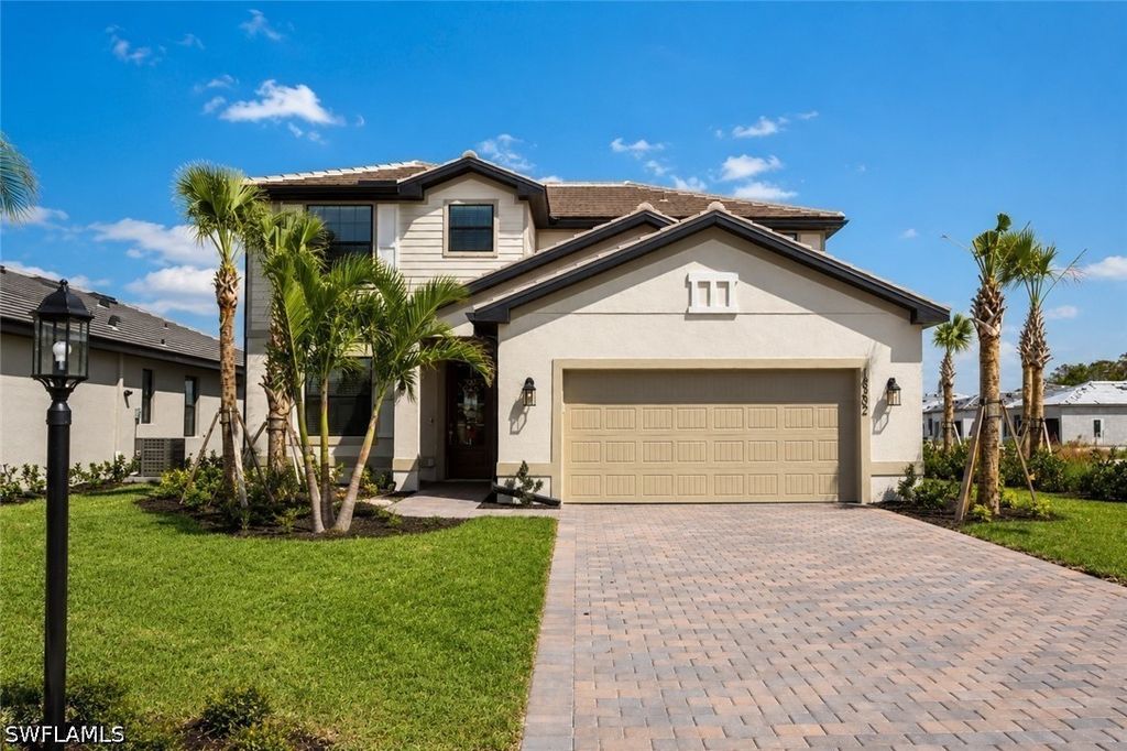 18302 Ridgeline Dr, Estero