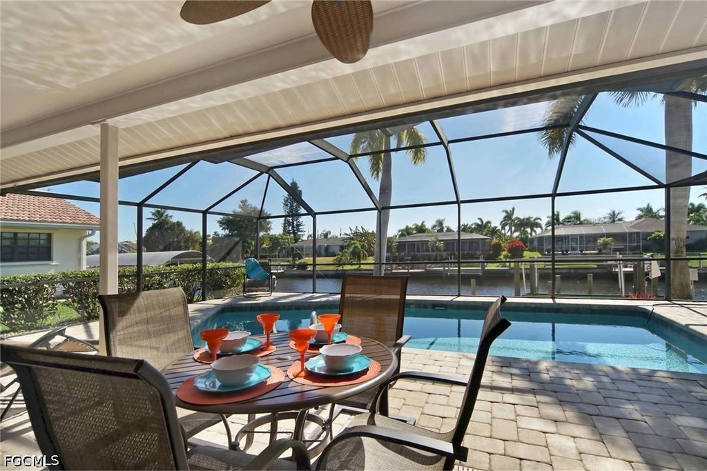 1704 Savona Pkwy, Cape Coral