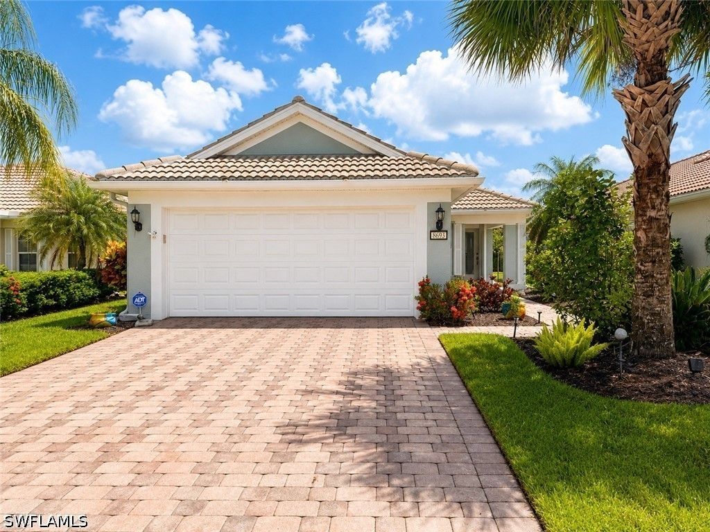 8693 Querce Ct, Naples