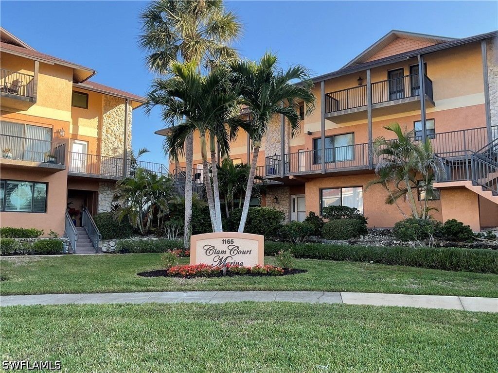 1165 Clam Ct 7, Naples