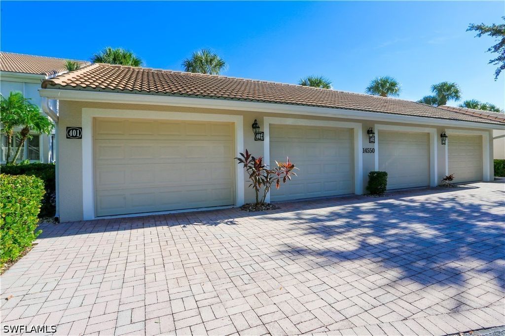 14550 Red Fox Run 402, Naples