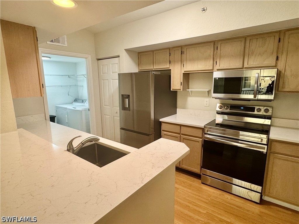 4620 Saint Croix Ln 932, Naples