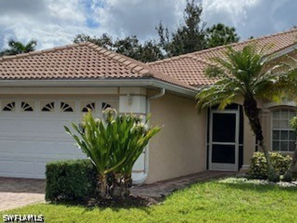 7832 Meridan Ct, Naples