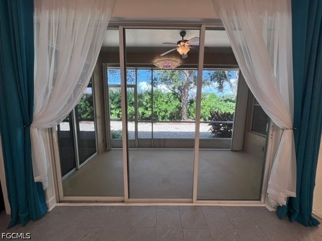 15151 Royal Windsor Ln 2202, Fort Myers