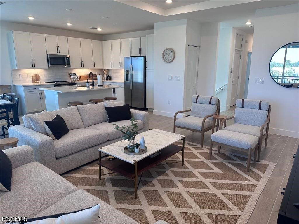 26430 Coco Cay Cir 203, Bonita Springs