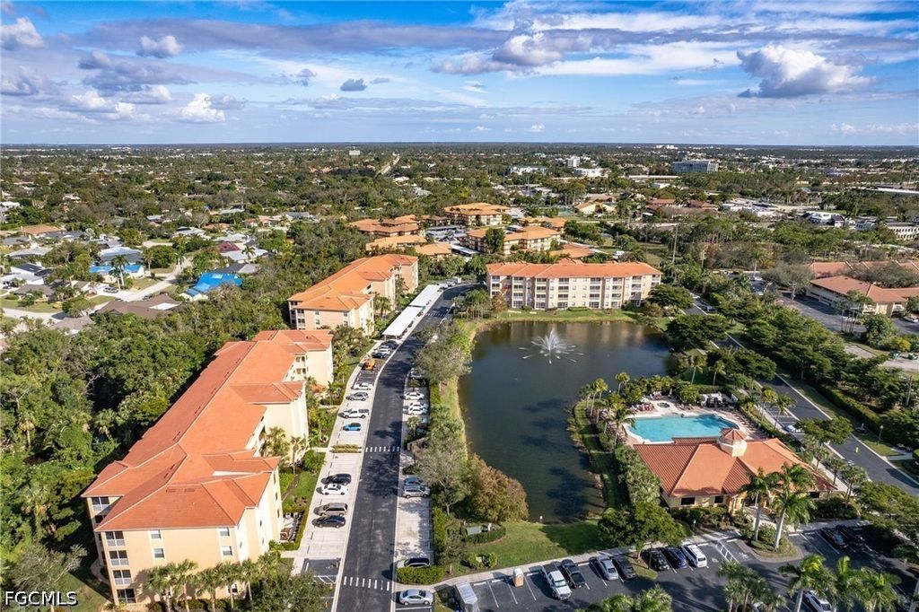 8251 Pathfinder Loop 612, Fort Myers